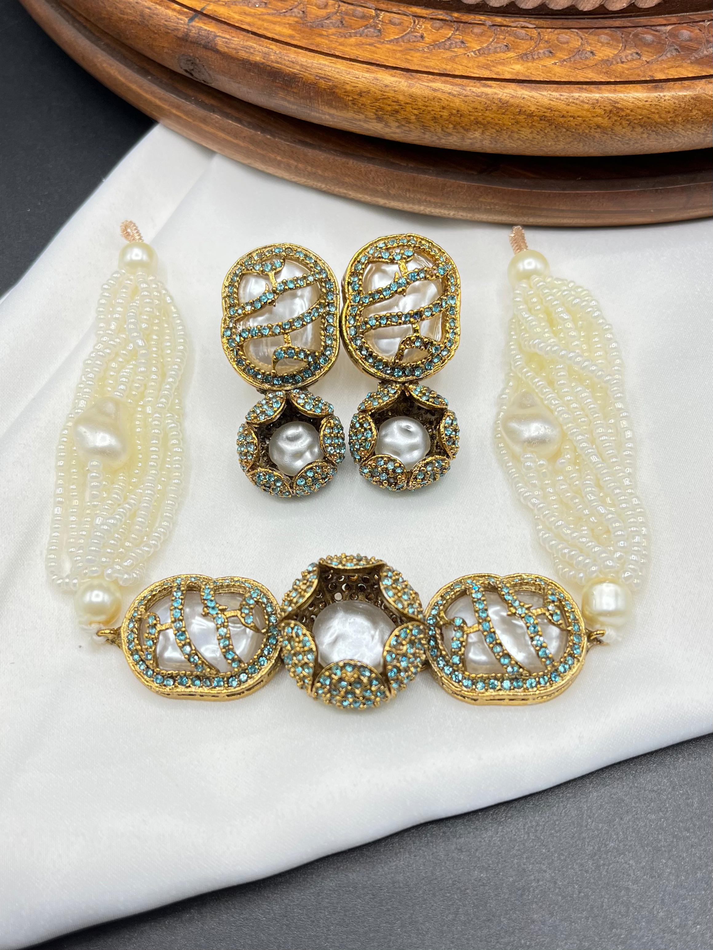 OCEAN ELEGANCE PEARL & CRYSTAL SET