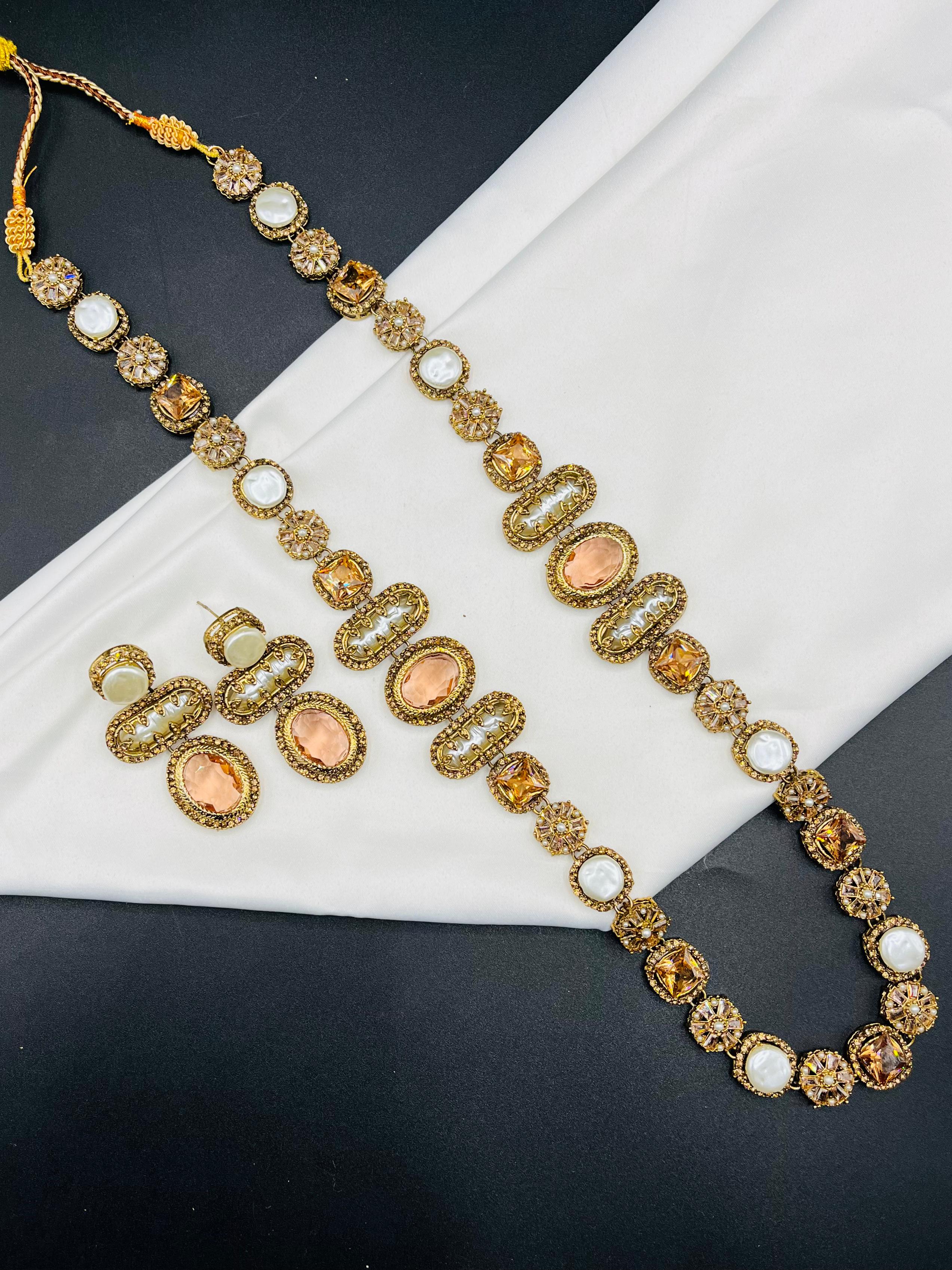 Antique Green Stone & Pearl Long Necklace Set
