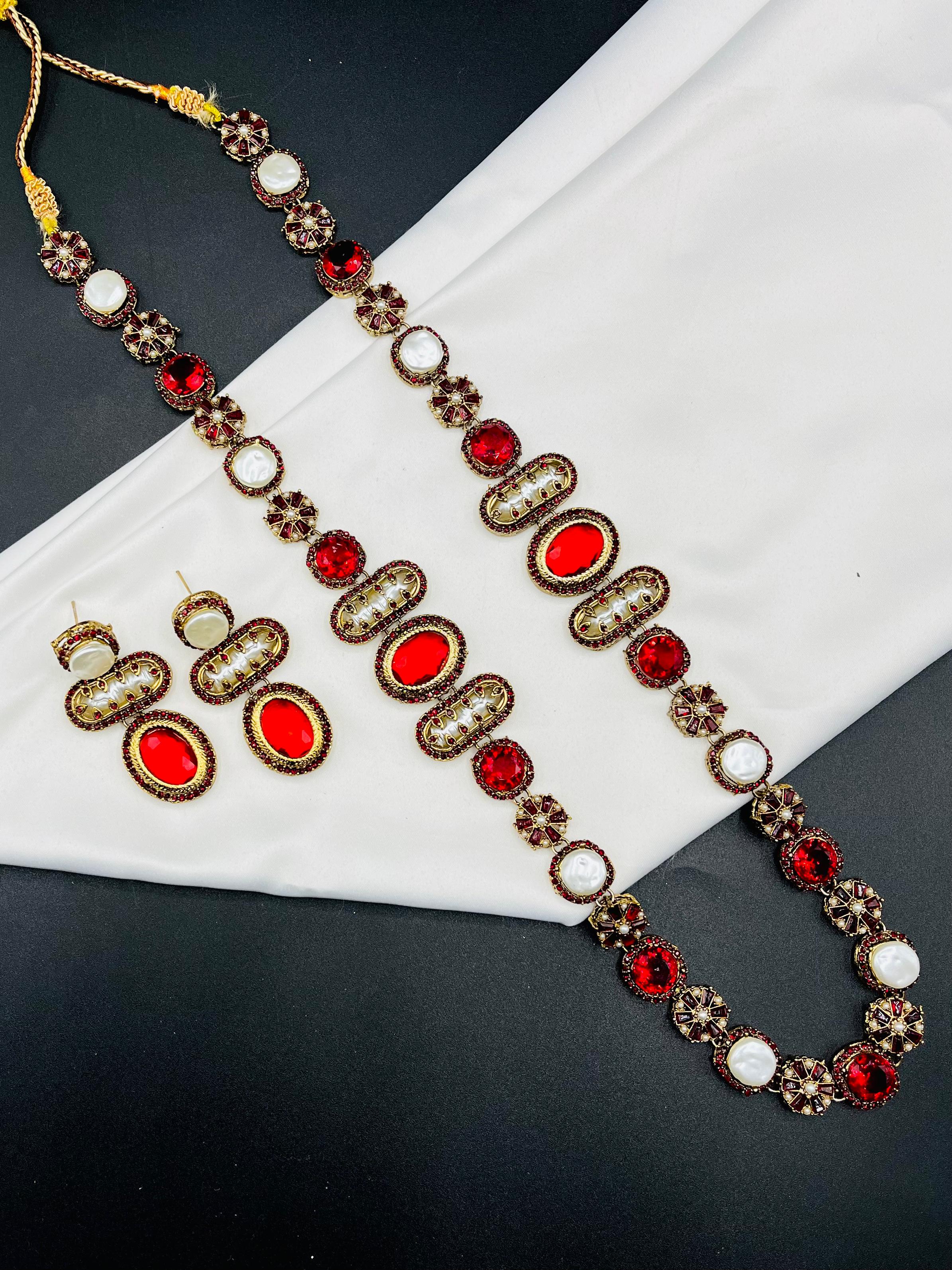 Antique Green Stone & Pearl Long Necklace Set