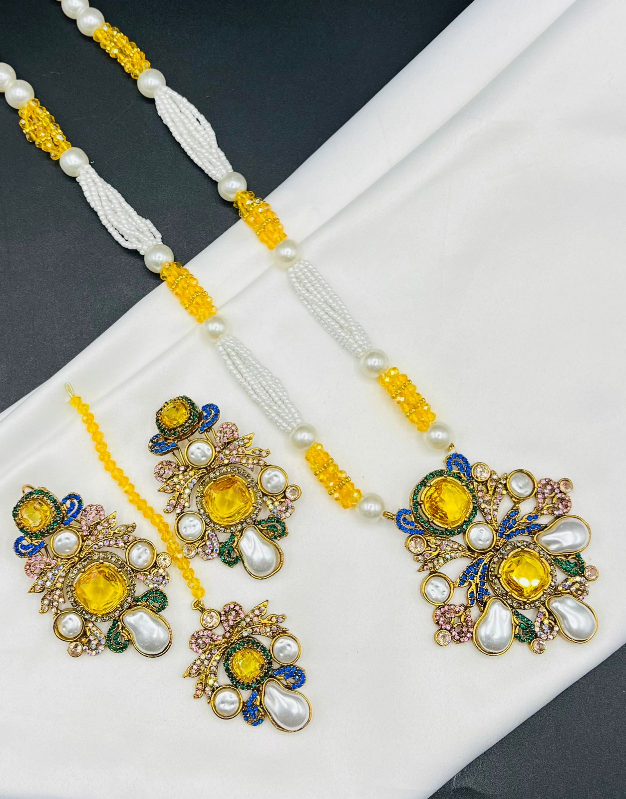kundan & pearl beaded mala set with earrings and tikka