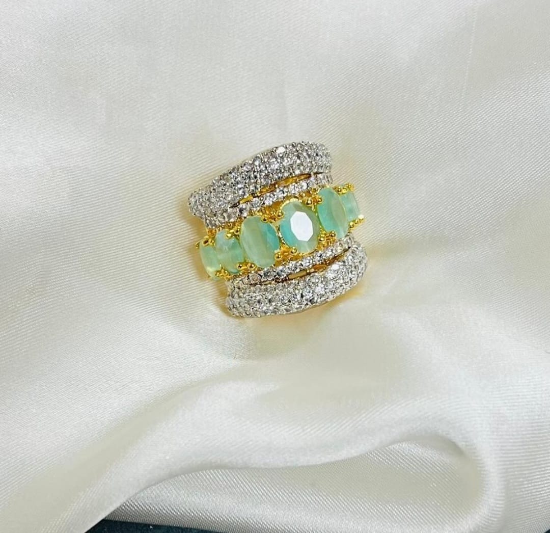 ELEGANT PEARL RING